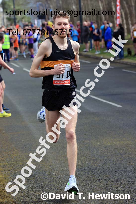 Senior mens 2024 Elswick Harriers Good Friday Relays, Newburn, Newcastle Upon Tyne  Photo: David T. Hewitson/Sports for All Pics